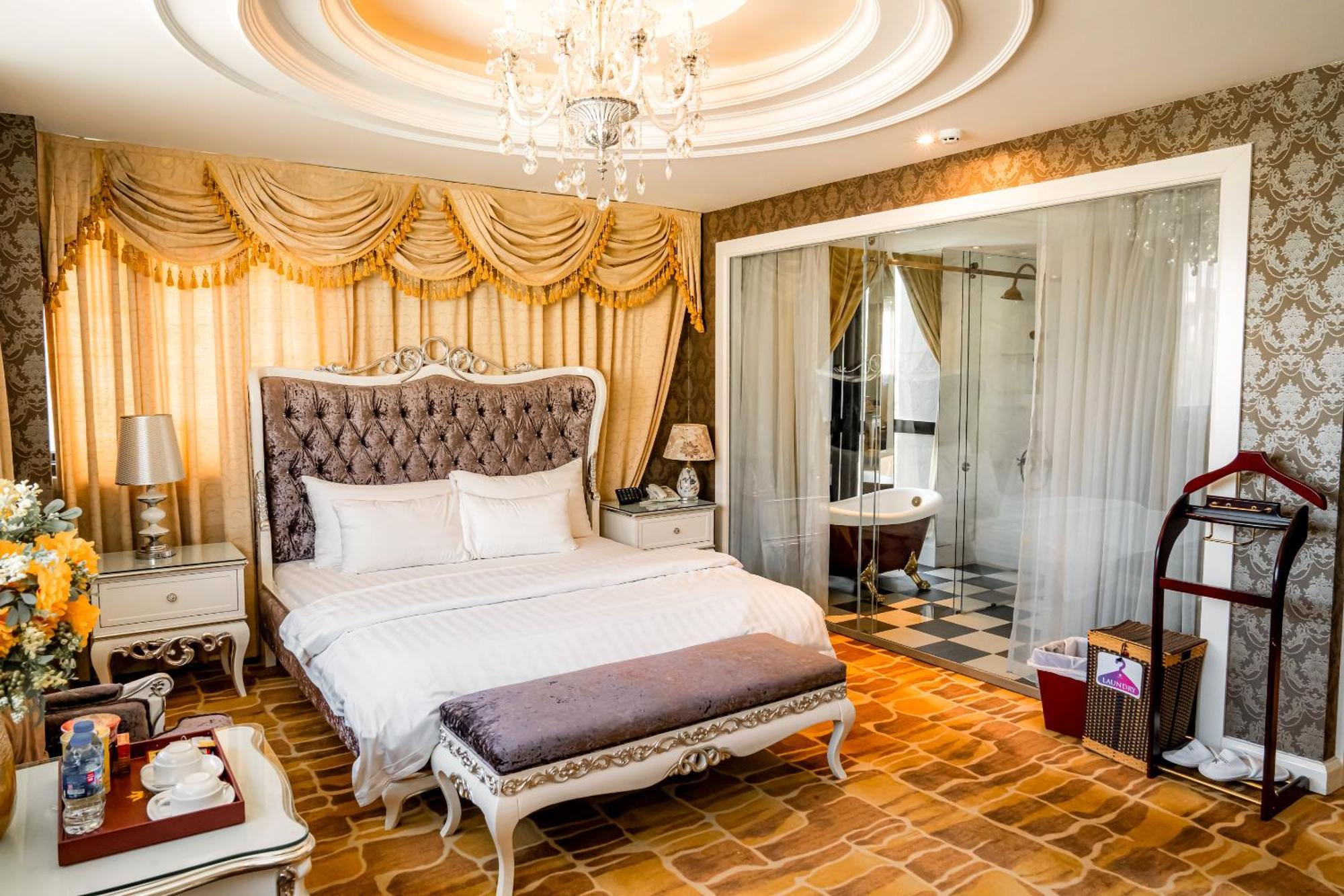 Hoang Trieu Hotel Хошимин Экстерьер фото
